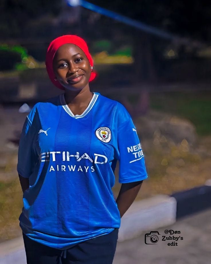 <em><strong>Faty F. (Thiés)</strong></em>